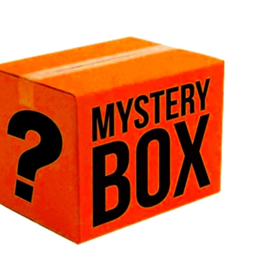 2 pc nike & Jordan Mystery box size 9.5/10